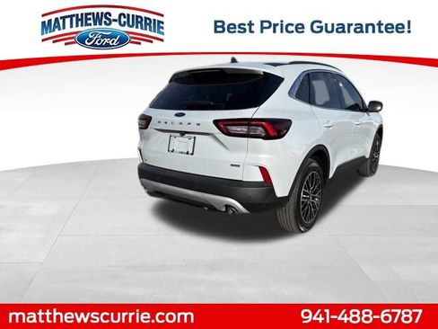 New 2026 Ford Escape SE image 4