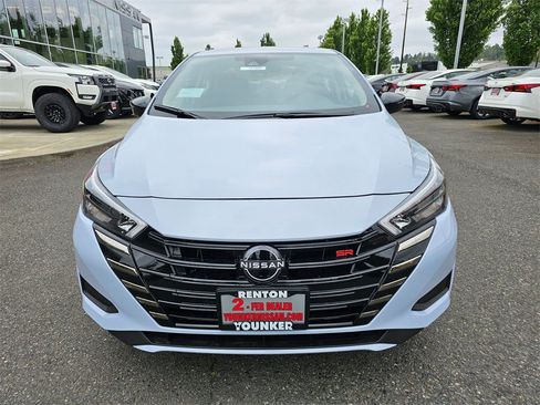 New 2025 Nissan Versa SR w/ Trunk Package image 2