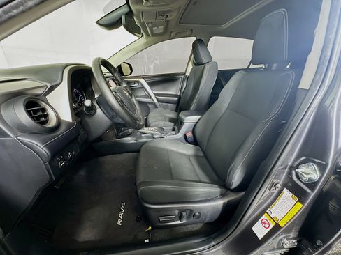 Used 2018 Toyota RAV4 XLE image 13