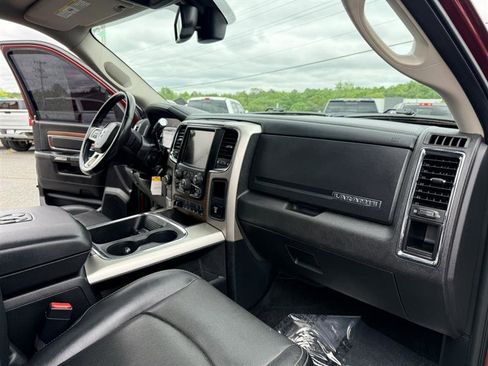 Used 2017 RAM 2500 Laramie w/ Sport Appearance Group AWD/4WD image 14