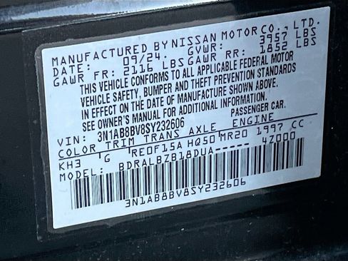 Used 2025 Nissan Sentra S FWD image 29