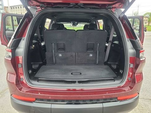 Used 2024 Jeep Grand Cherokee L Laredo AWD/4WD image 28