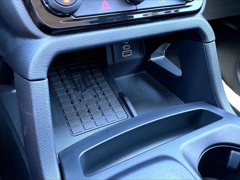 Used 2024 Ford Ranger XLT w/ Equipment Group 301A High image 32