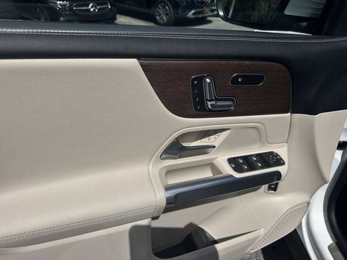 Certified 2023 Mercedes-Benz GLB 250 GLB 250 image 16