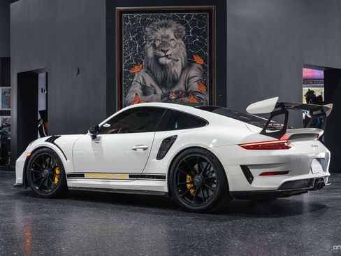 Used 2019 Porsche 911 GT3 RS image 9