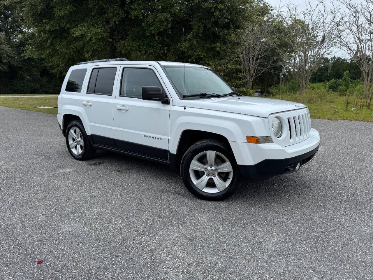 Used 2014 Jeep Patriot Limited FWD image 8