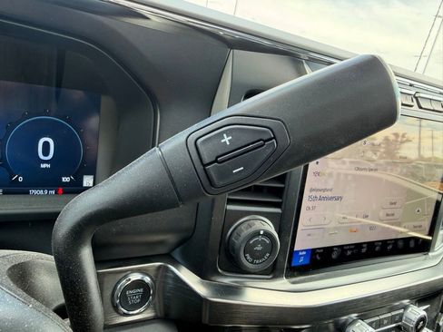 Used 2024 Ford F250 Lariat w/ Lariat Ultimate Package AWD/4WD image 18
