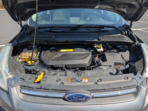 Used 2014 Ford Escape SE w/ Equipment Group 201A FWD image 14