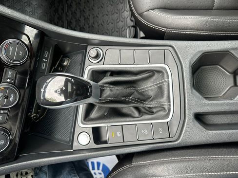 Certified 2023 Volkswagen Jetta SE w/ Panoramic Sunroof Package FWD image 12