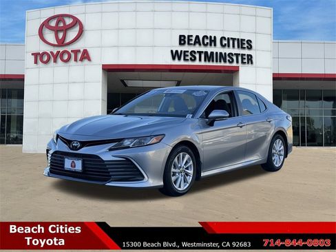 Certified 2023 Toyota Camry LE w/ Convenience Package image 6
