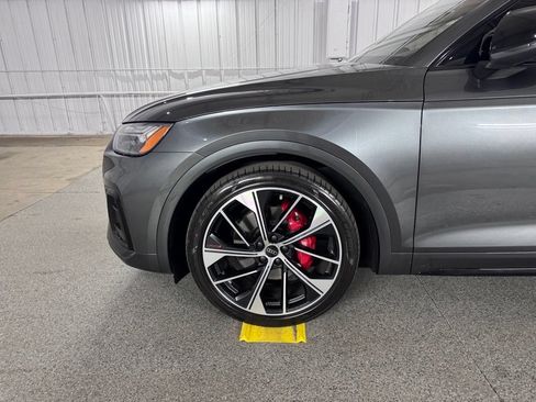 Used 2023 Audi SQ5 Premium Plus w/ Premium Plus Package AWD/4WD image 16