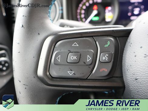 Used 2025 Jeep Wrangler Unlimited Rubicon 4xe w/ Safety Group AWD/4WD image 25