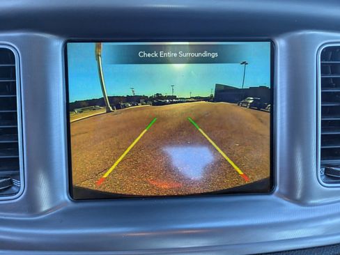 Used 2023 Dodge Charger SXT image 21