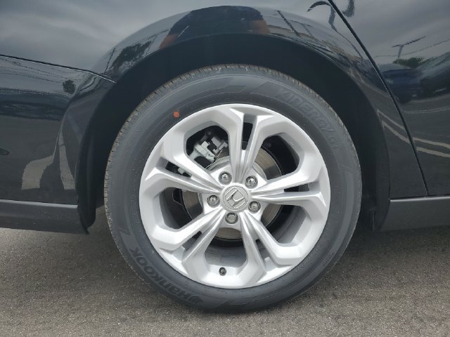 New 2026 Honda Accord LX image 5