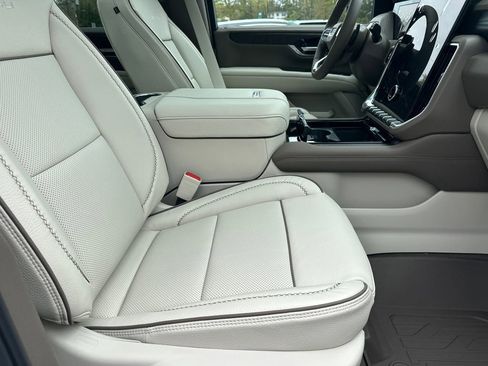 New 2026 GMC Yukon XL Denali w/ Denali Reserve Package image 14