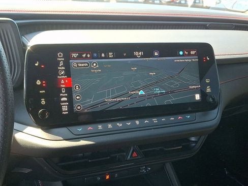 Used 2025 Dodge Charger R/T w/ Quick Order Package 25M R/T image 15