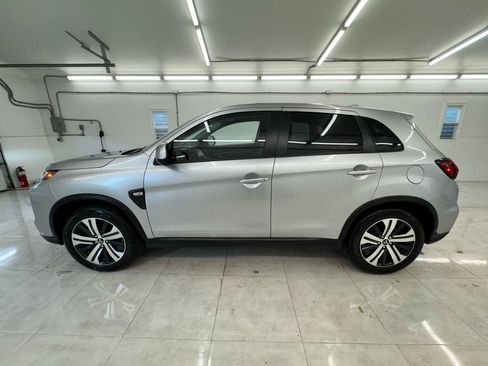 Used 2026 Mitsubishi Outlander Sport AWD image 9