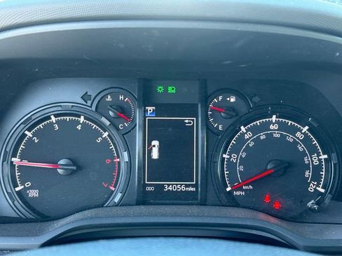 Used 2023 Toyota 4Runner SR5 Premium AWD/4WD image 23