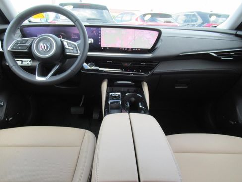 Used 2025 Buick Envision Preferred AWD/4WD image 12