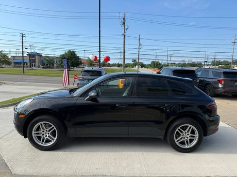 Used 2017 Porsche Macan AWD/4WD image 7