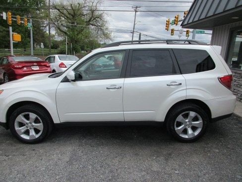 Used 2013 Subaru Forester 2.5XT Premium AWD/4WD image 4