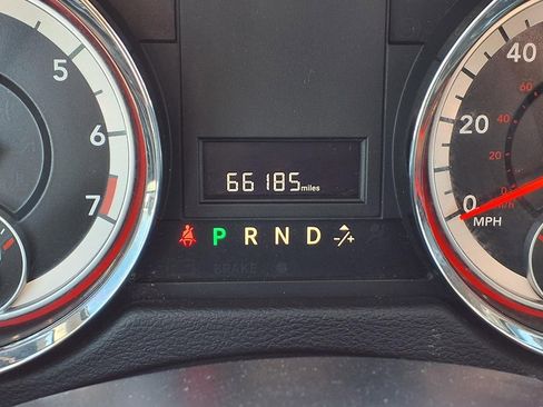 Used 2016 Dodge Grand Caravan SE w/ Quick Order Package 29E SE FWD image 13