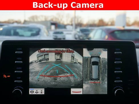 Used 2024 Toyota Sienna Platinum image 11