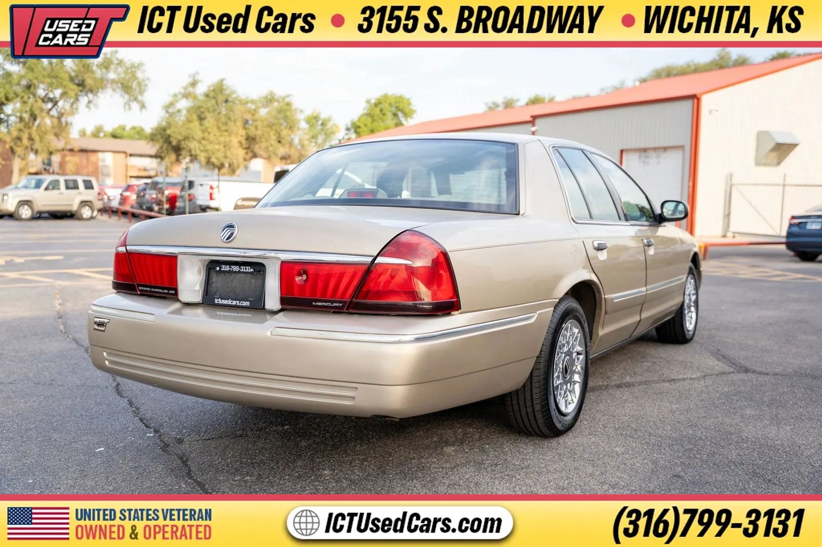 Used 2000 Mercury Grand Marquis GS RWD image 3