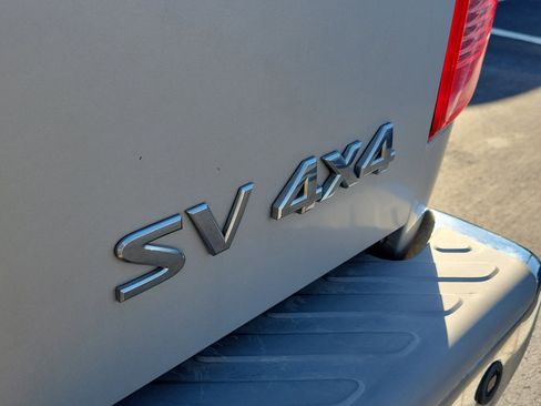 Used 2014 Nissan Frontier SV w/ SV Value Truck Package image 7