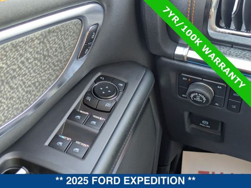Certified 2025 Ford Expedition Tremor AWD/4WD image 29