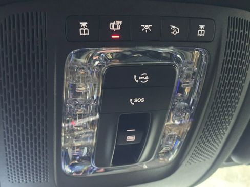 Used 2025 Mercedes-Benz GLE 350 4MATIC image 45