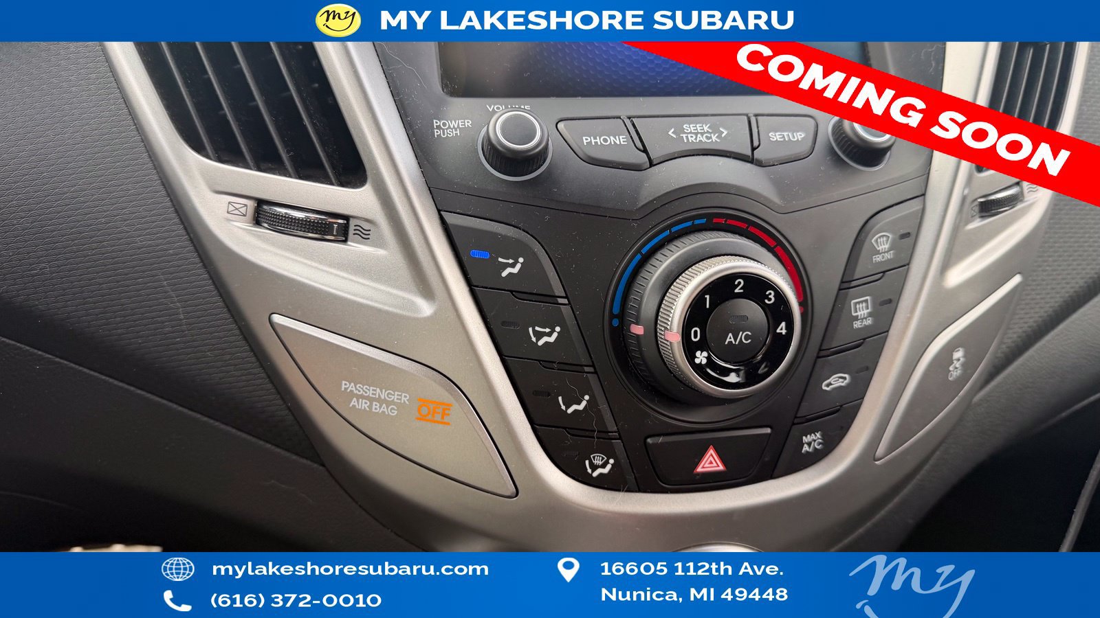 Used 2016 Hyundai Veloster FWD image 8