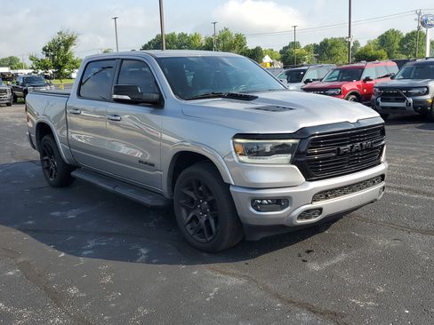Used 2022 RAM 1500 Laramie AWD/4WD image 5