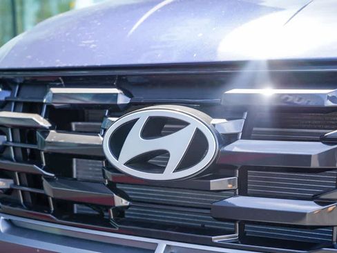 New 2026 Hyundai Tucson SE image 11