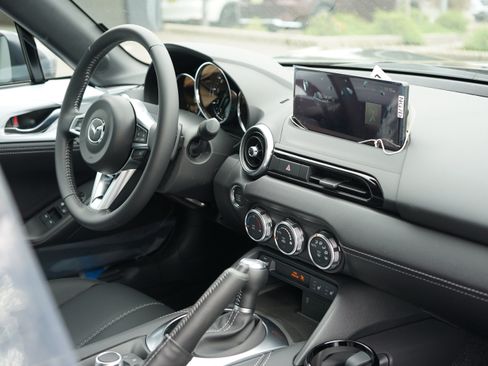New 2025 MAZDA MX-5 Miata RF Grand Touring image 23