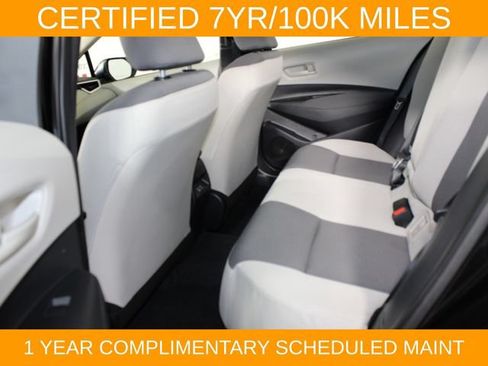 Used 2025 Toyota Corolla LE w/ Convenience Package FWD image 13