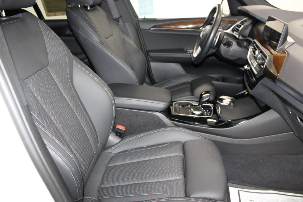 Used 2024 BMW X3 sDrive30i w/ Convenience Package w/ZPA RWD image 19