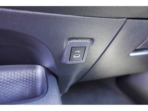 Used 2025 Toyota Corolla LE FWD image 26