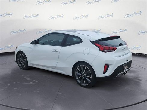 Used 2019 Hyundai Veloster 2.0 Premium image 3