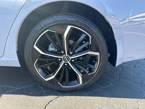 Used 2025 Nissan Altima 2.5 SR image 19