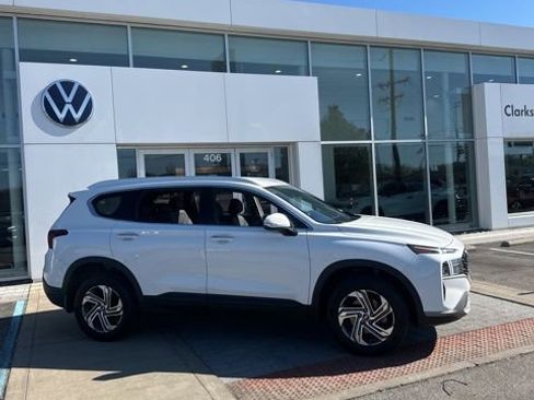 Used 2023 Hyundai Santa Fe SEL image 3