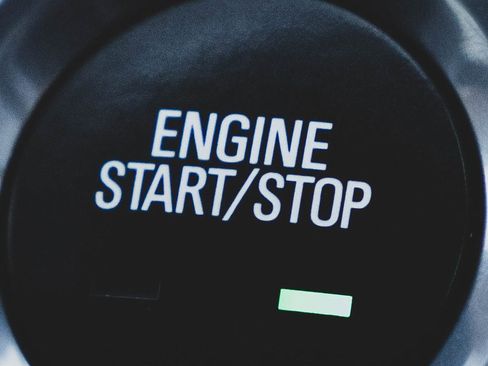 Used 2017 Cadillac XT5 Platinum w/ Driver Assist Package image 10