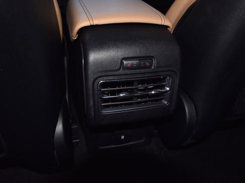 Used 2022 Lincoln Corsair Reserve w/ Equipment Group 201A image 18