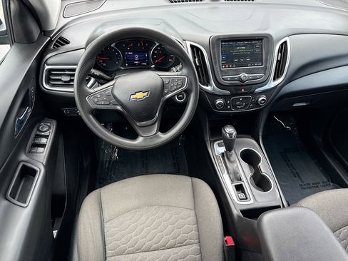 Used 2019 Chevrolet Equinox LT AWD/4WD image 16