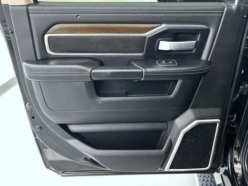 Certified 2023 RAM 2500 Laramie image 20