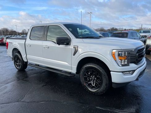 Used 2022 Ford F150 XLT w/ Equipment Group 302A High AWD/4WD image 2