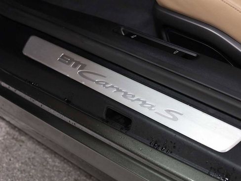 Certified 2024 Porsche 911 Carrera S image 17