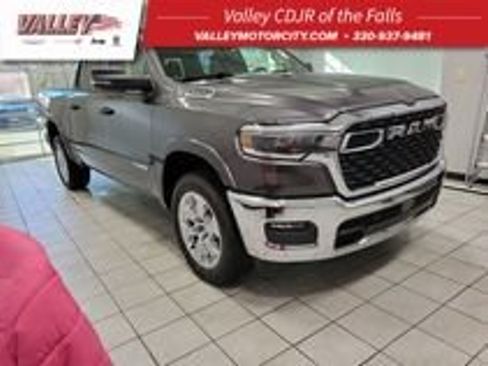 New 2026 RAM 1500 Big Horn AWD/4WD image 1