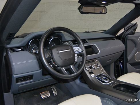 Used 2018 Land Rover Range Rover Evoque HSE Dynamic image 15