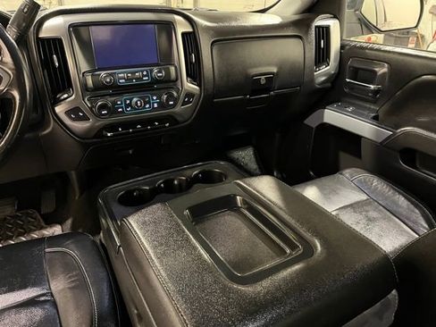 Used 2017 Chevrolet Silverado 1500 LT w/ All Star Edition AWD/4WD image 18